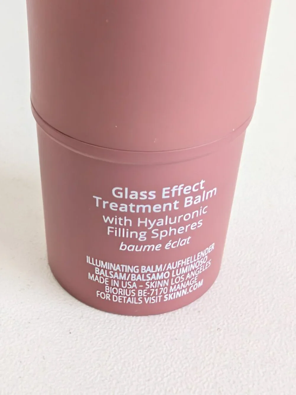 Skinn cosmetics glass